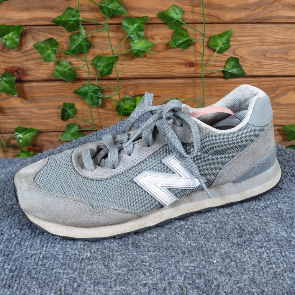 New Balance 515 v3 Women Sneaker Size 8.5 Running Walking Gray Suede Mesh